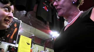 ���ሚሰጡዋቸውን fuckers - lesbian አዋቂ milf HDpornvideo