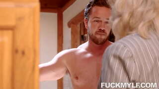 МИЛФТЬ законвлӓм - Максим