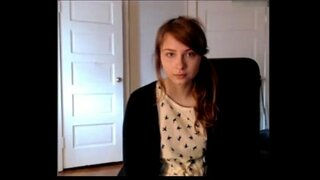 Drăguț cam păros teen . X-mas live webcam show: 4xcams.com