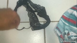 زن و شوهر لعنتی در دفتر